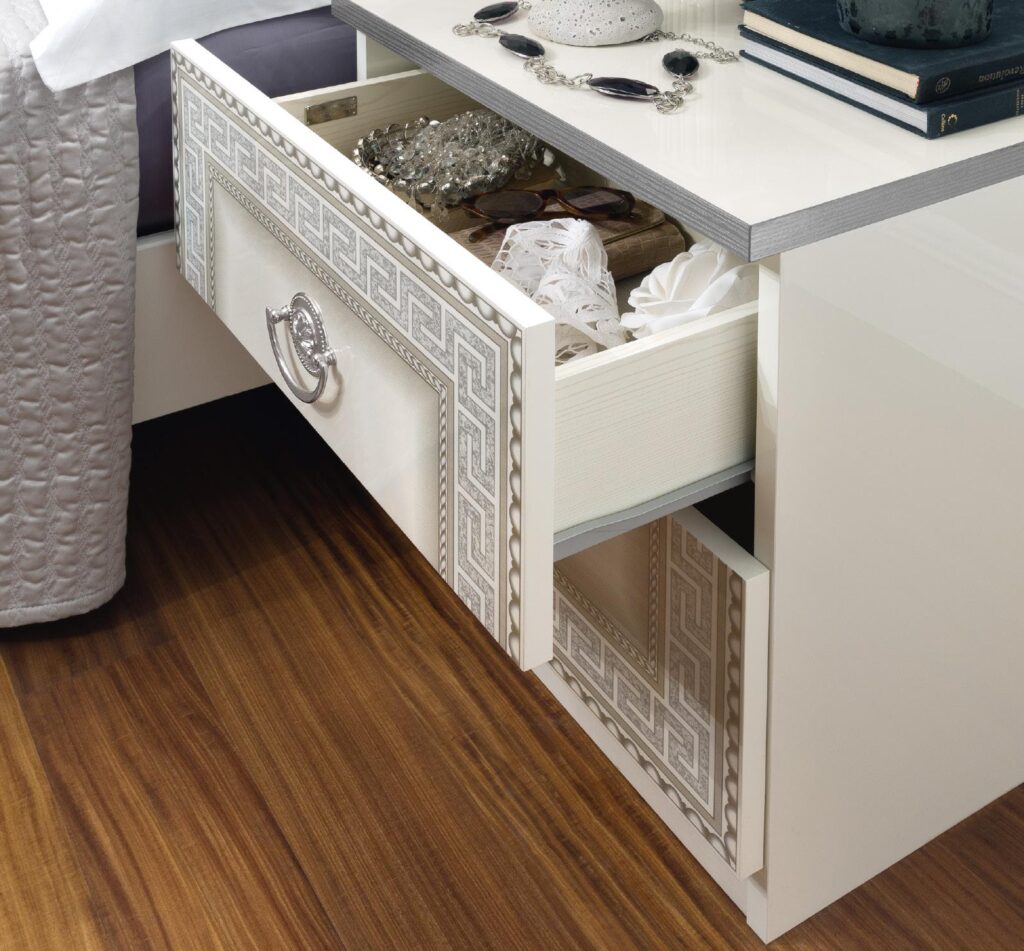 Aida Italian Bedroom Set