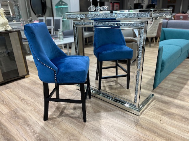 BAR/BREAKFAST STOOL - Image 10