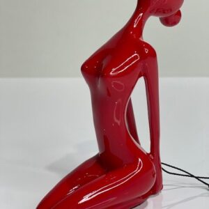 Figurine 2 - Red